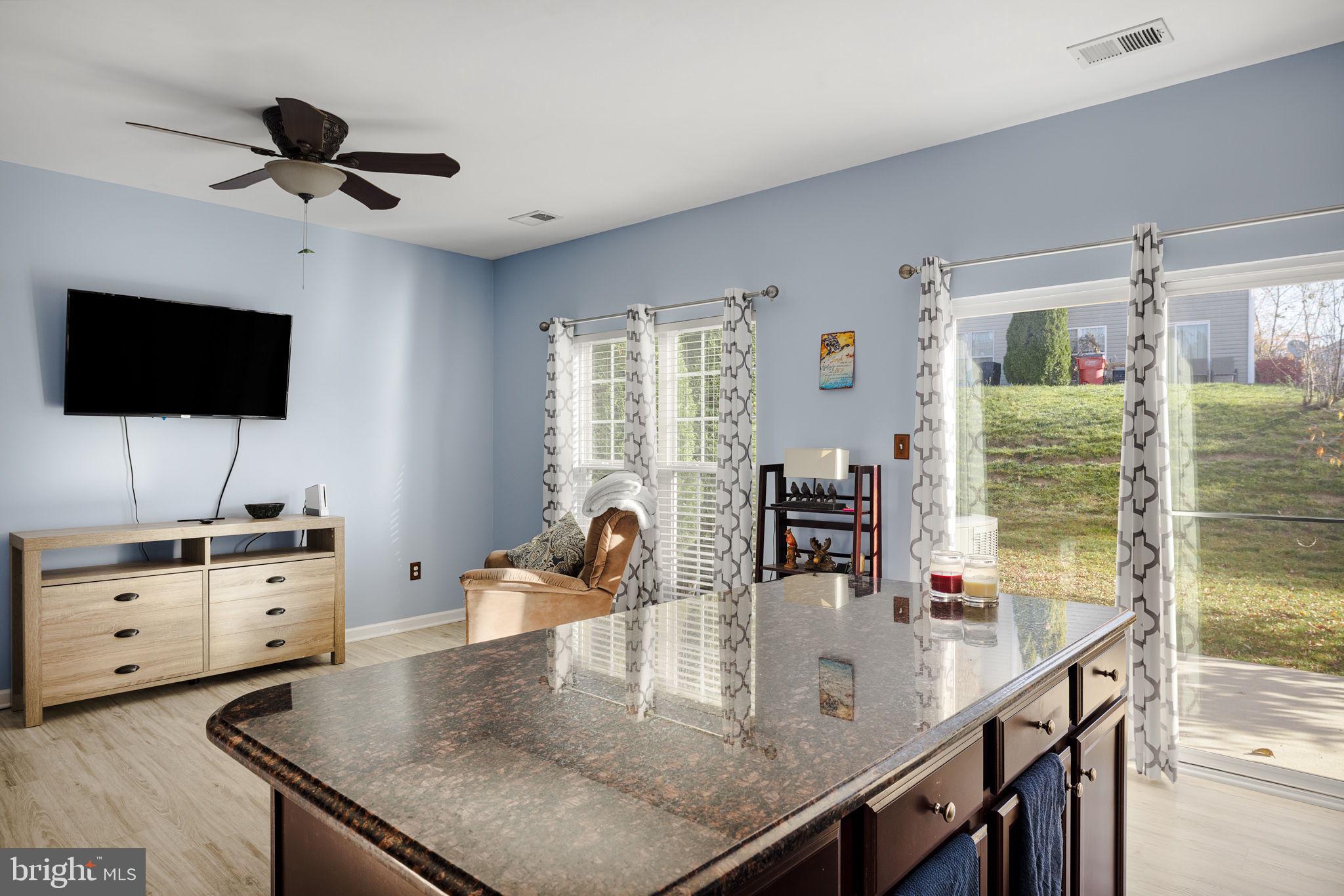 42 Ran Rue Drive Martinsburg, WV 25403 - Photo 6 of 21 Gallery Image 6