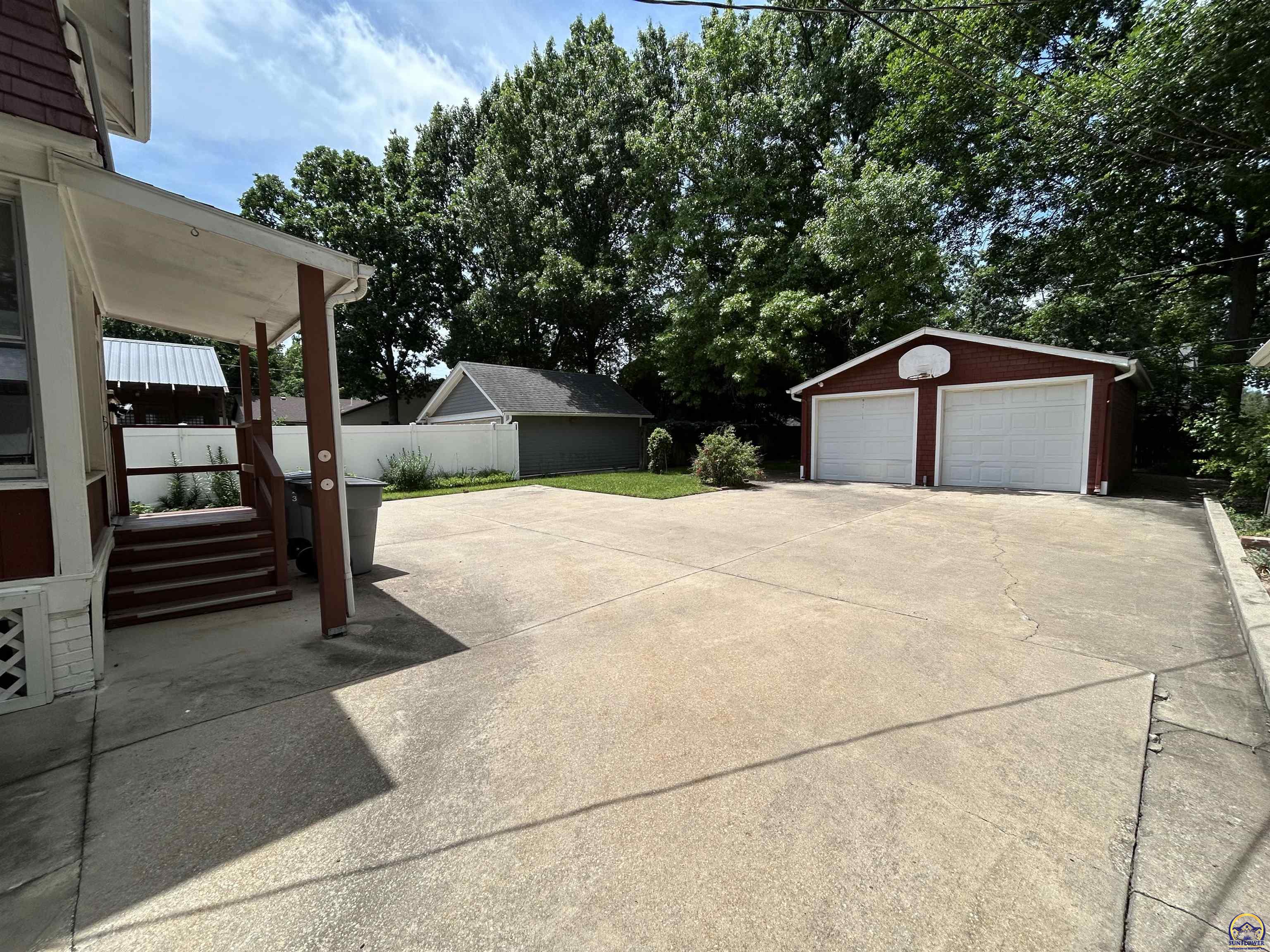 1513 Rural Street Emporia, KS 66801 - Photo 24 of 28