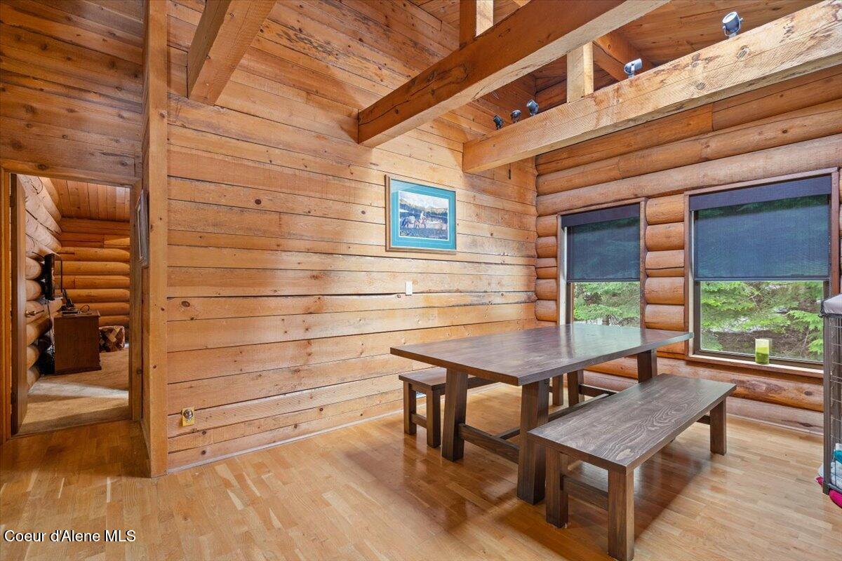 382 Fry Creek Road Sagle, ID 83860 - Photo 16 of 38 16-Dining