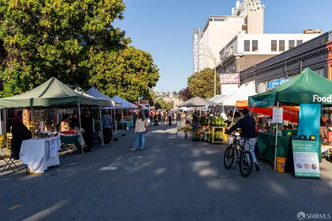 $995,000 | 45 Bartlett Street, Unit 206, San Francisco, CA 94110