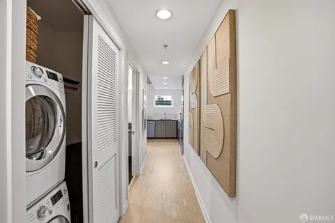 $995,000 | 45 Bartlett Street, Unit 206, San Francisco, CA 94110