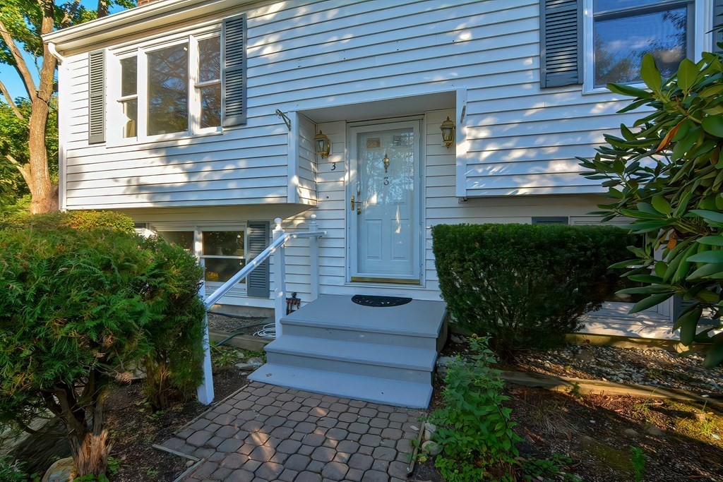 3 Henley Road Acton, MA 01720 - Photo 3 of 26 Gallery Image 3