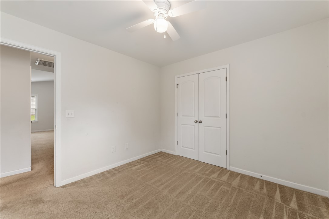 4 Citation Court Anderson, SC 29621 - Photo 23 of 37 Bedroom 3