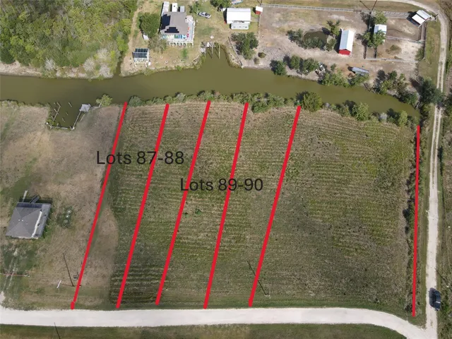 $24,000 | 89-90 Bayou Avenue, Anahuac, TX 77514