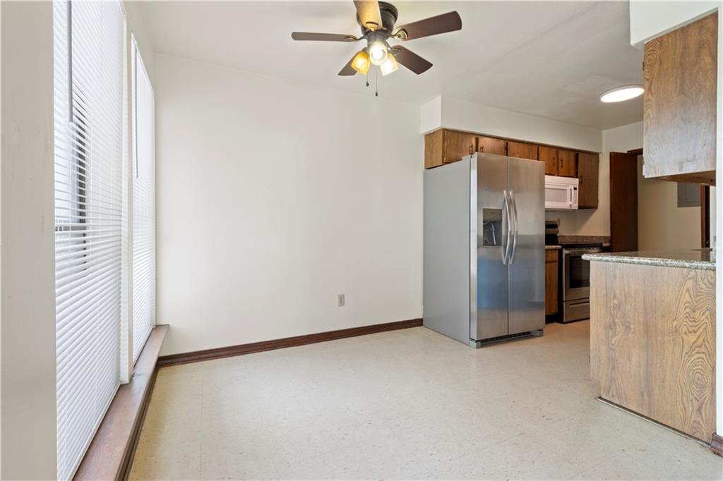 4289 Lac Saint Pierre Drive, Unit 202 Harvey, LA 70058 - Photo 13 of 15