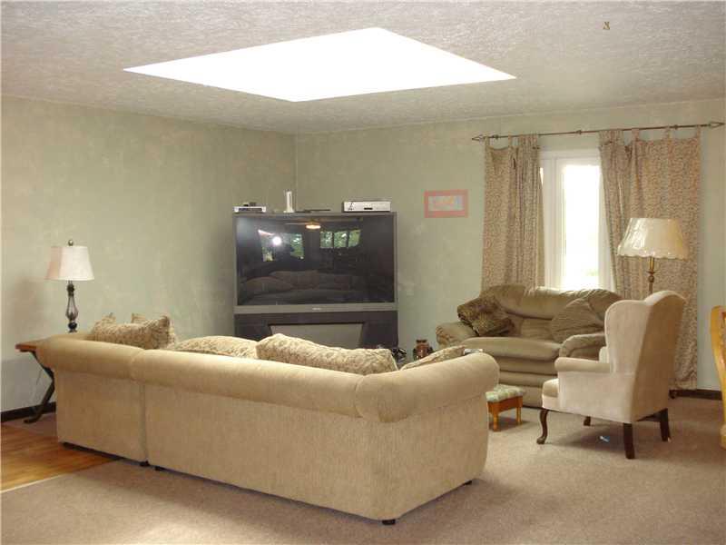 3201 Davis Road Indianapolis, IN 46239 - Photo 4 of 14 Gallery Image 4