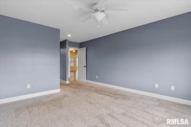 $348,500 | 1809 Spartan Drive, Chatham, IL 62629