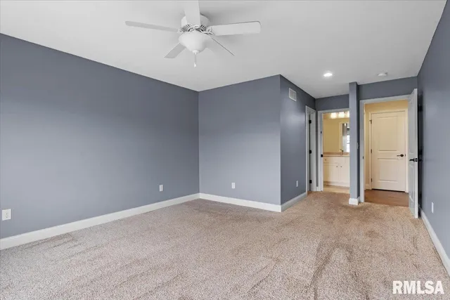 $348,500 | 1809 Spartan Drive, Chatham, IL 62629