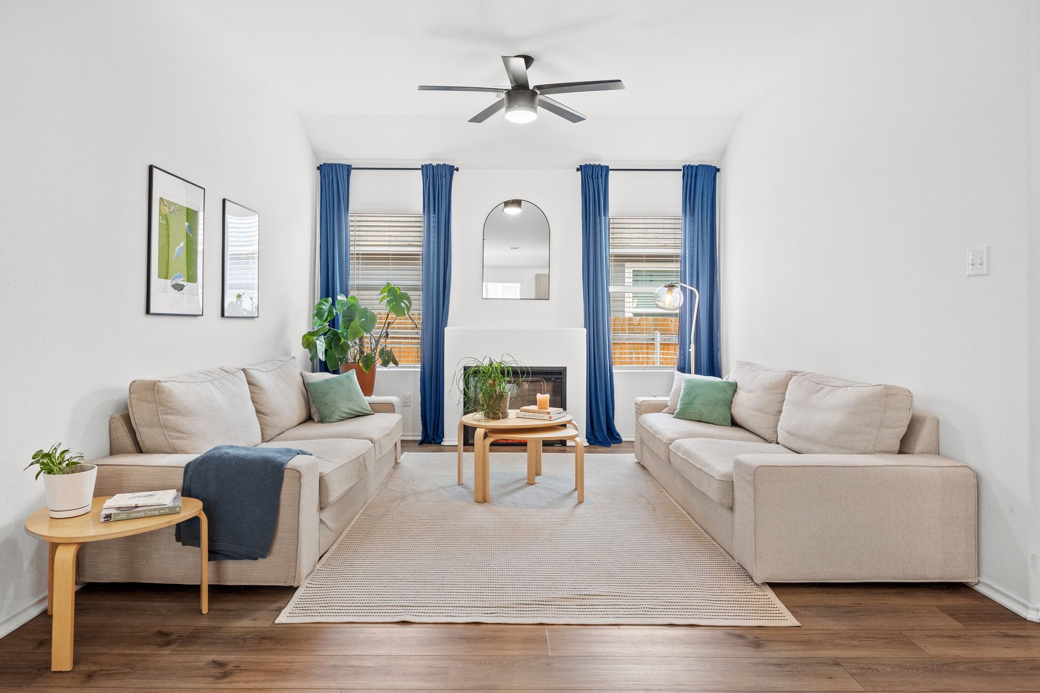 124 Perfect World Loop Jarrell, TX 76537 - Photo 2 of 32 a living room with furniture and a large window