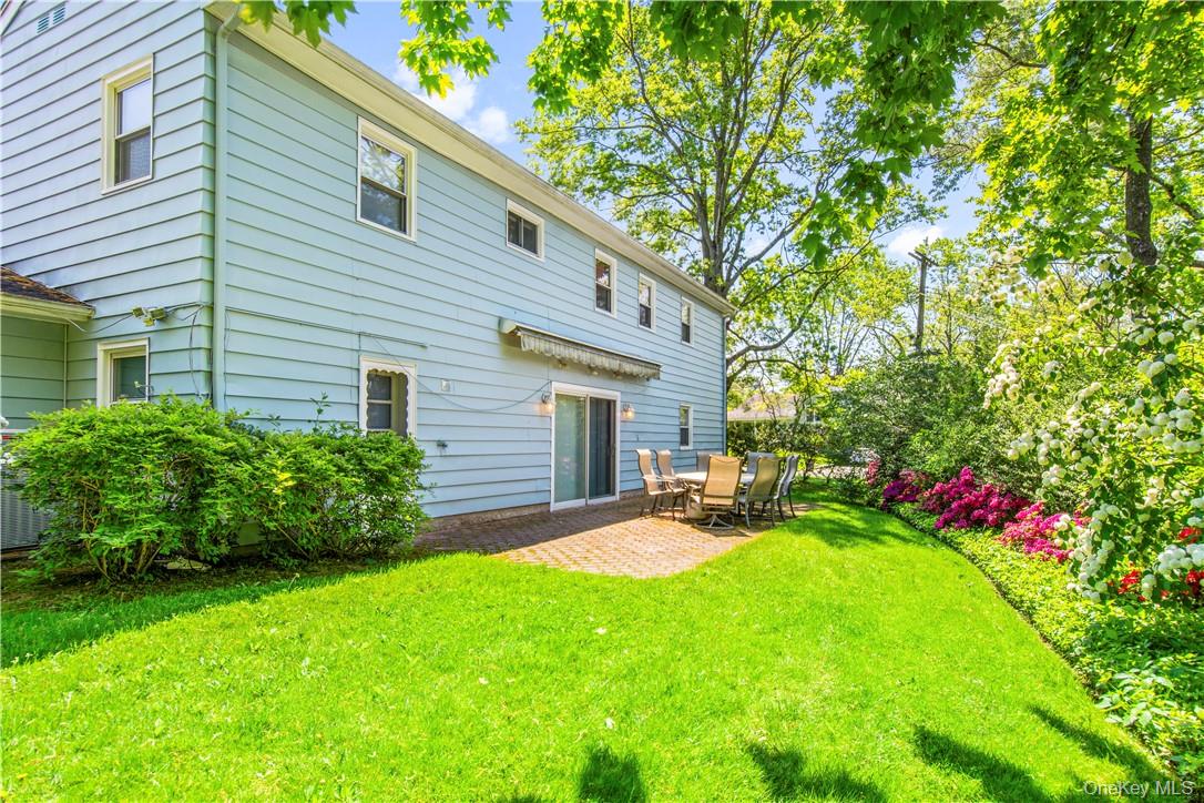 372 Heathcote Road Scarsdale, NY 10583 - Photo 20 of 20
