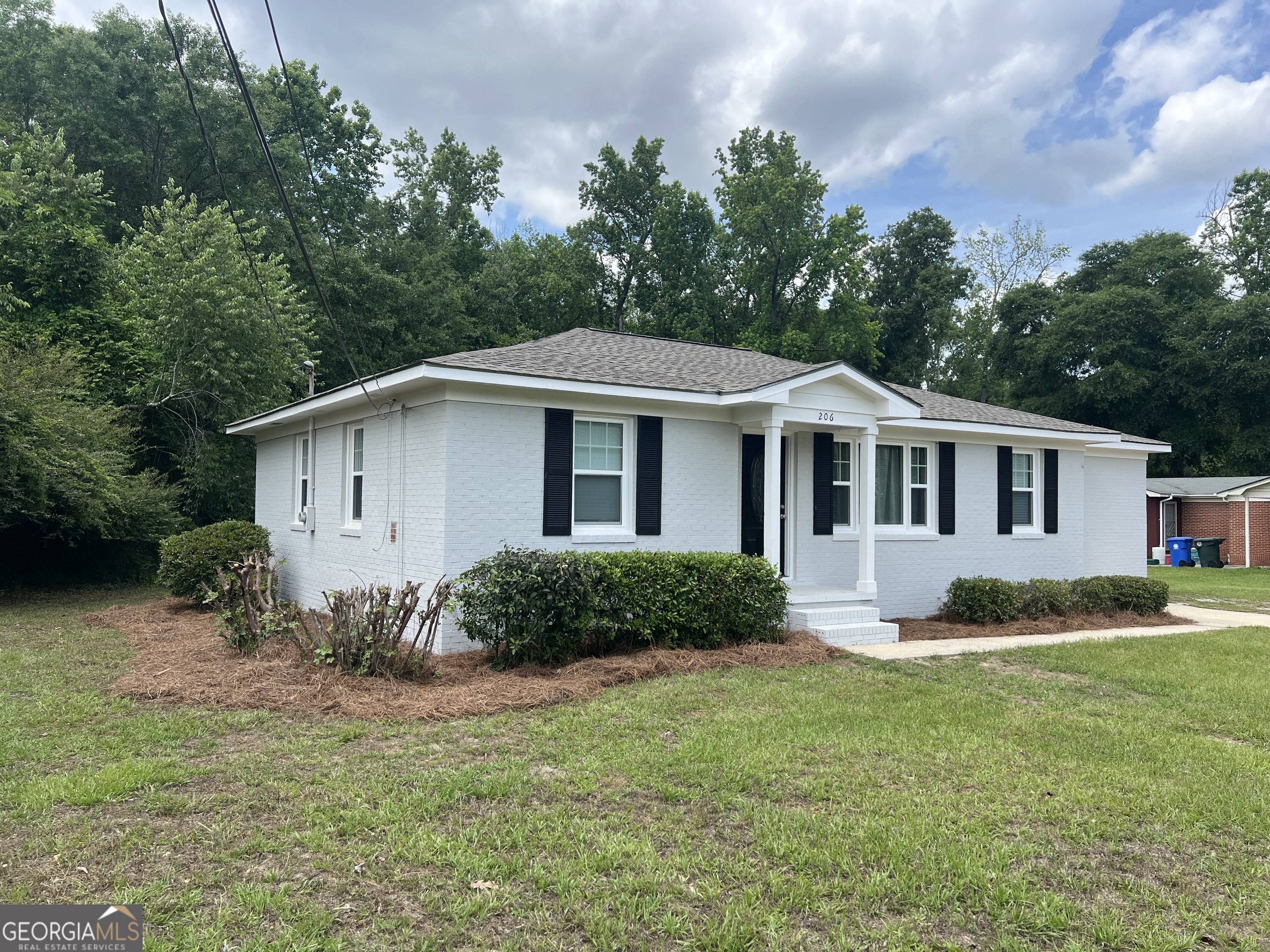 206 Country Club Road Dublin, GA 31021 - Photo 2 of 26