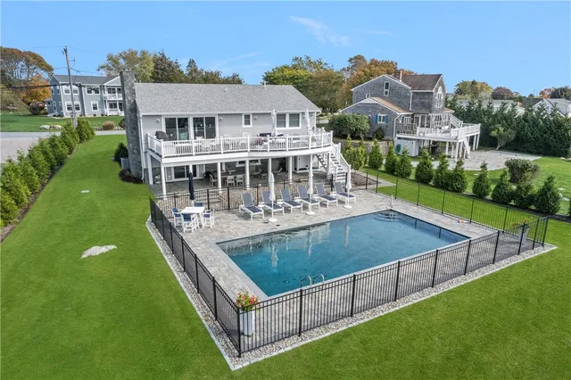 $1,995,000 | 209 Carpenter Drive, South Kingstown, RI 02879