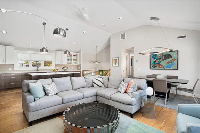 $1,995,000 | 209 Carpenter Drive, South Kingstown, RI 02879