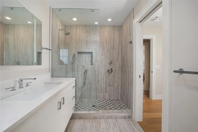 $1,995,000 | 209 Carpenter Drive, South Kingstown, RI 02879