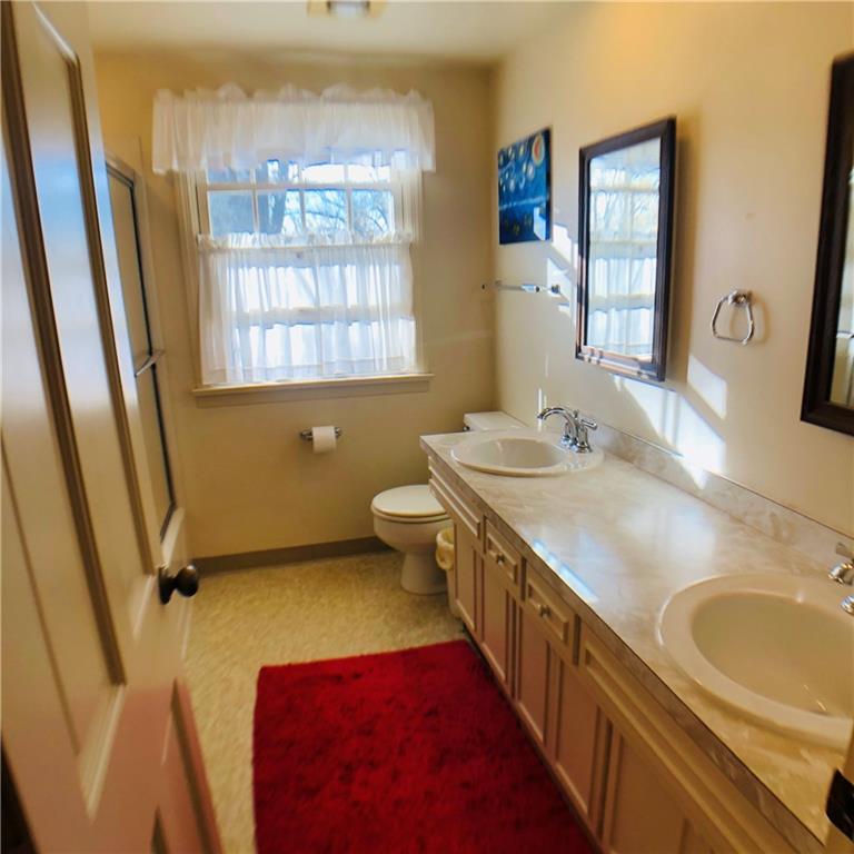 811 White Farm Road Indiana, PA 15701 - Photo 15 of 25 Second floor full bath