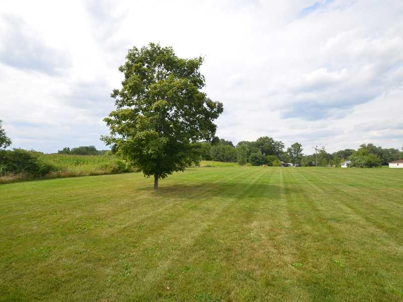 5418 Bierman Road Indianapolis, IN 46203 - Photo 3 of 24 Gallery Image 3