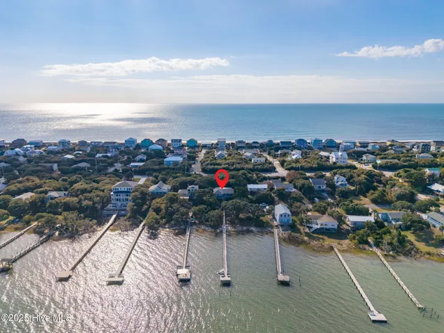 $1,695,000 | 3904 Emerald Drive, Emerald Isle, NC 28594