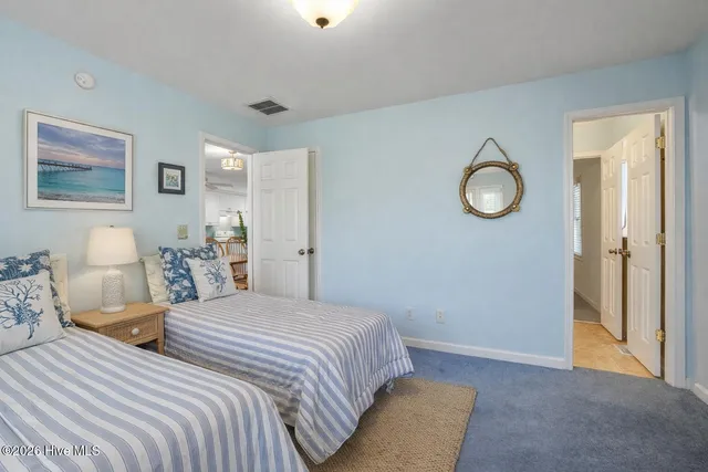 $1,595,000 | 3904 Emerald Drive, Emerald Isle, NC 28594