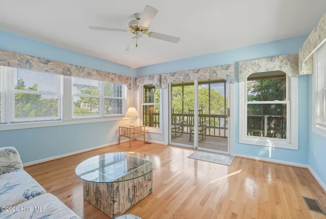 $1,695,000 | 3904 Emerald Drive, Emerald Isle, NC 28594