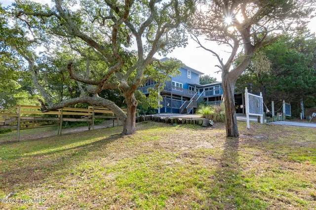 $1,695,000 | 3904 Emerald Drive, Emerald Isle, NC 28594