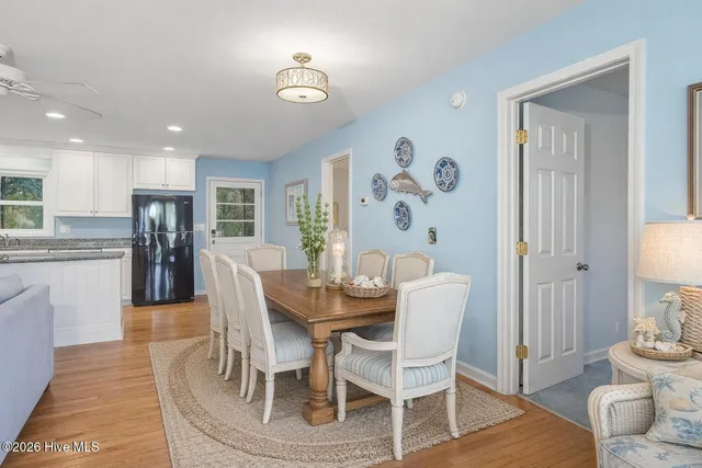 $1,595,000 | 3904 Emerald Drive, Emerald Isle, NC 28594