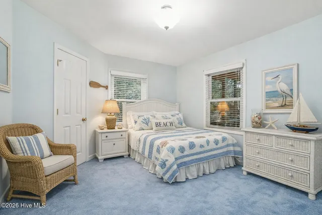 $1,595,000 | 3904 Emerald Drive, Emerald Isle, NC 28594