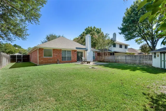 $395,000 | 709 Bluffview Drive, McKinney, TX 75071