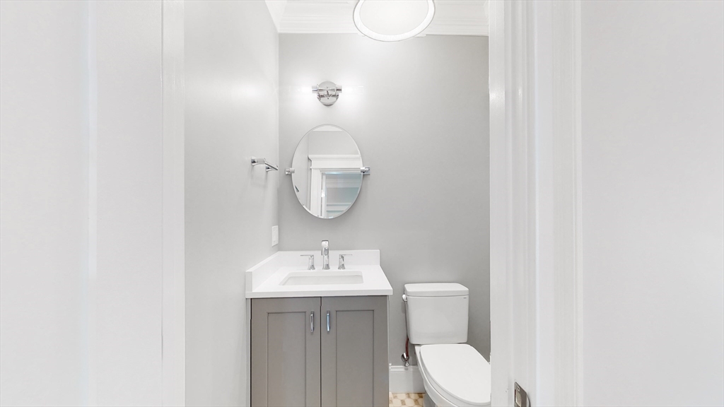 101 Sumner Road, Unit 1 Brookline, MA 02445 - Photo 13 of 15