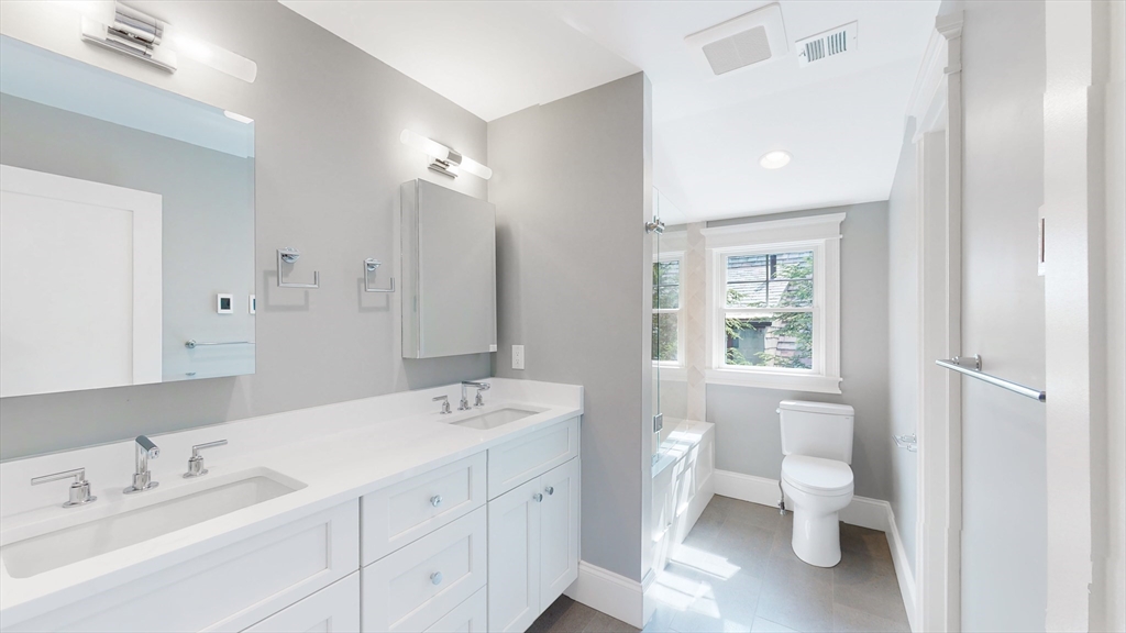 101 Sumner Road, Unit 1 Brookline, MA 02445 - Photo 9 of 15