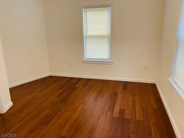 $2,200 | 76 Chestnut Street, Unit 1, Montclair, NJ 07042