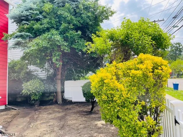 $2,200 | 76 Chestnut Street, Unit 1, Montclair, NJ 07042