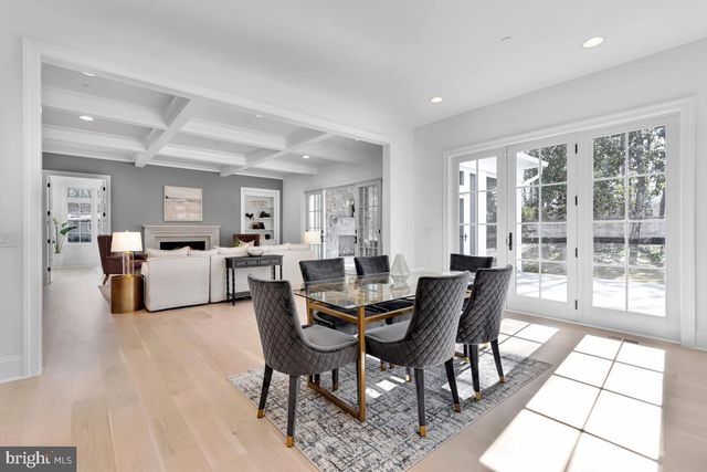 $5,300,000 | 9129 Kittery Lane, Bethesda, MD 20817