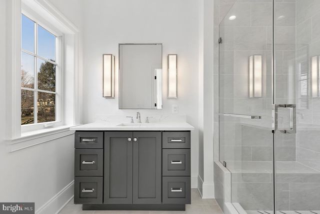 $5,300,000 | 9129 Kittery Lane, Bethesda, MD 20817