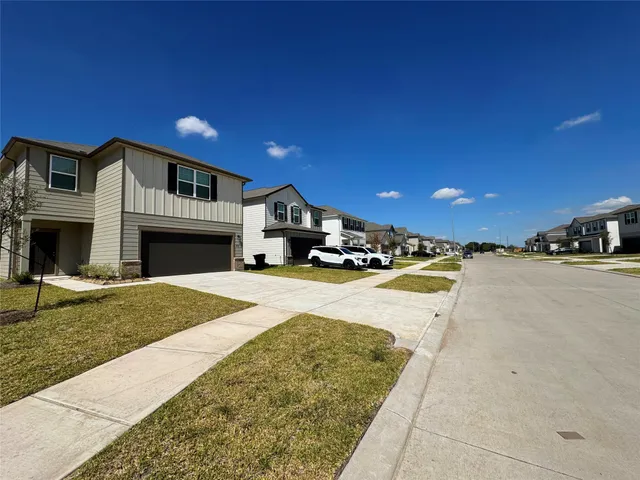 $2,100 | 8703 Vacek Xing Way, Richmond, TX 77469