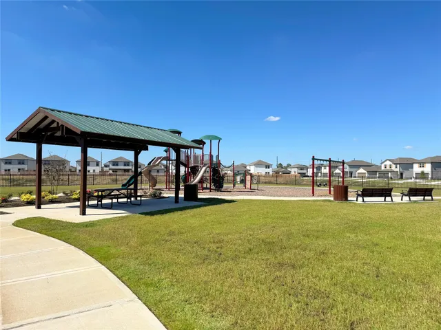 $2,100 | 8703 Vacek Xing Way, Richmond, TX 77469