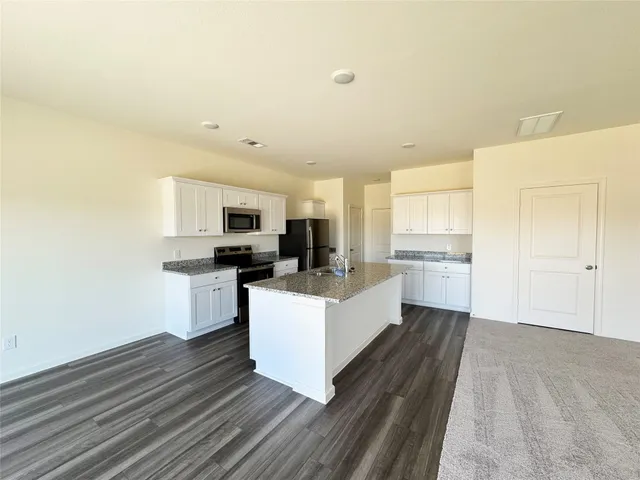 $2,100 | 8703 Vacek Xing Way, Richmond, TX 77469