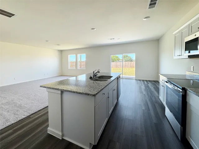 $2,100 | 8703 Vacek Xing Way, Richmond, TX 77469