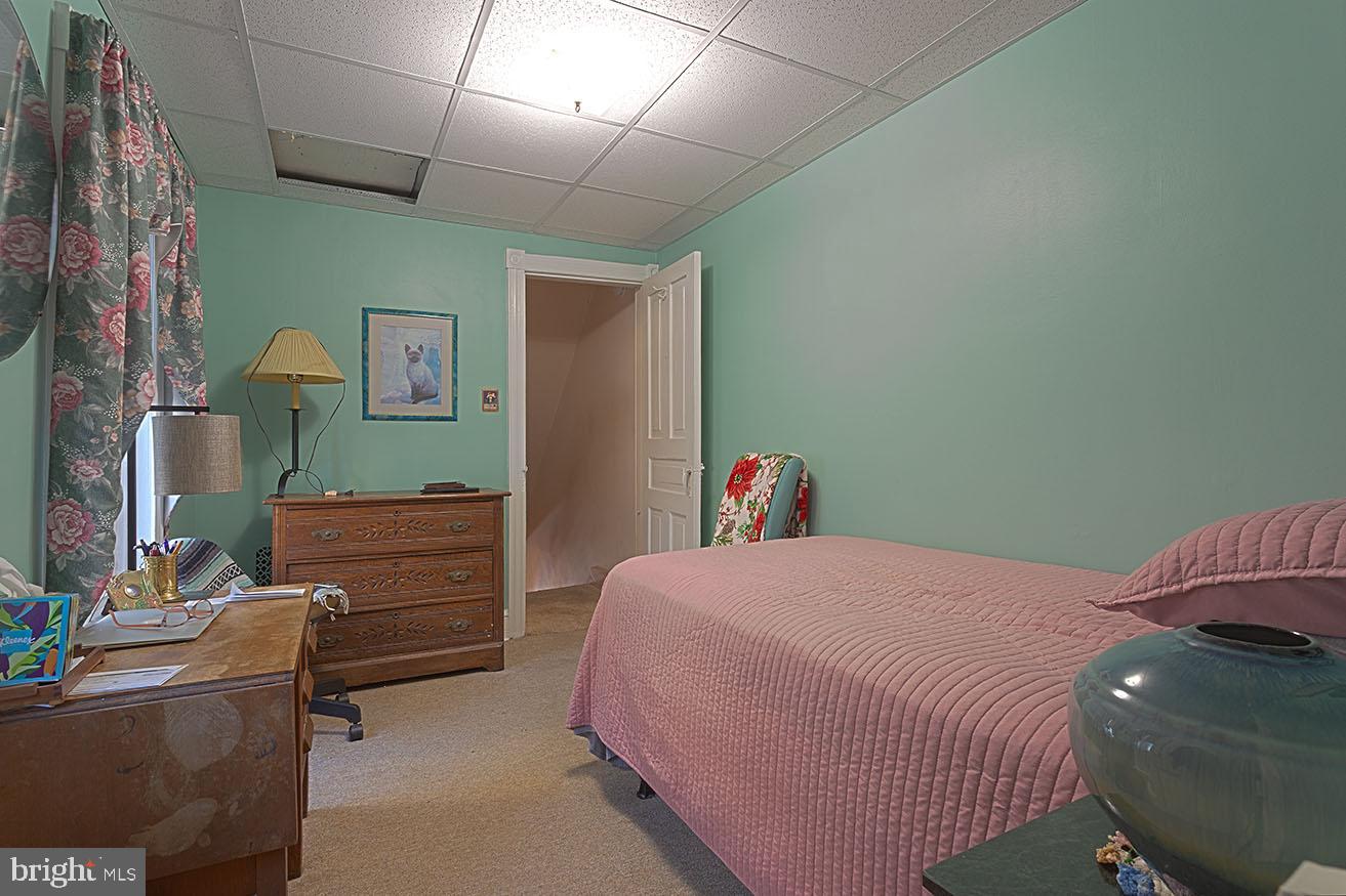 218 South 3rd Avenue Reading, PA 19611 - Photo 11 of 13