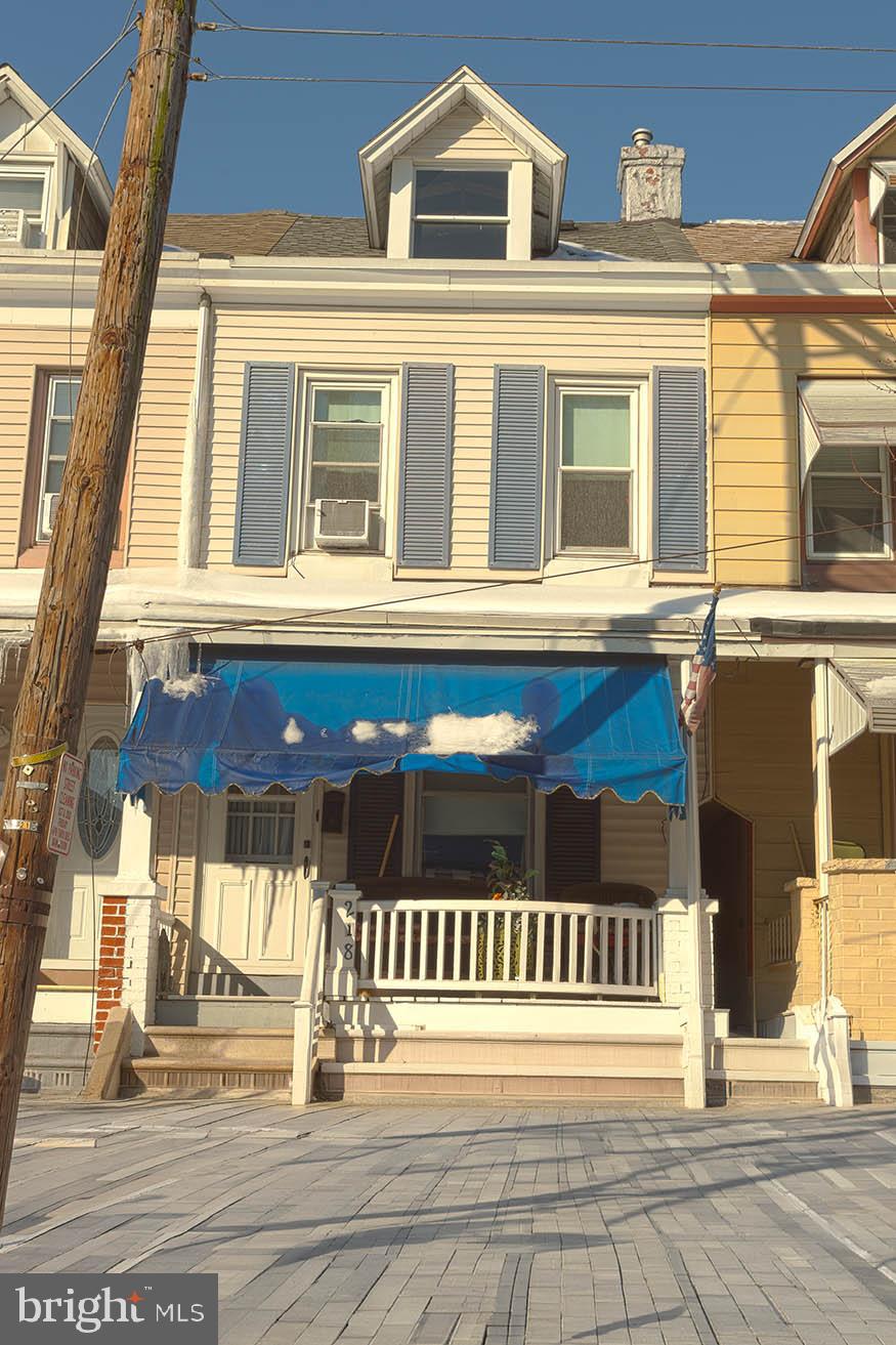 218 South 3rd Avenue Reading, PA 19611 - Photo 2 of 13