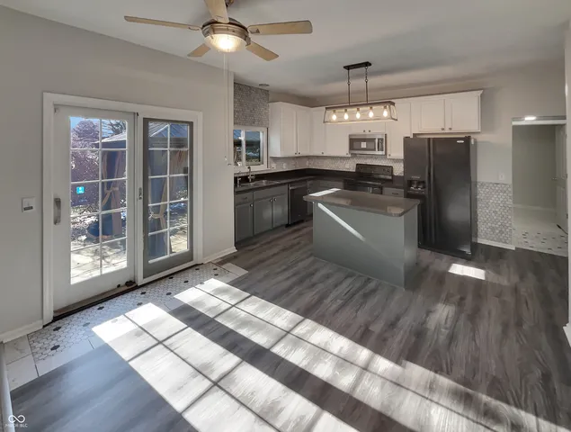 $445,000 | 11987 Quarry Court, Fishers, IN 46037