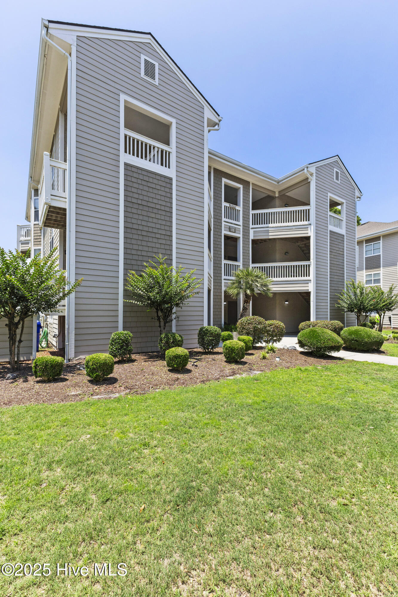 215 Kings Trail, Unit 1105 Sunset Beach, NC 28468 - Photo 3 of 51 457A2113