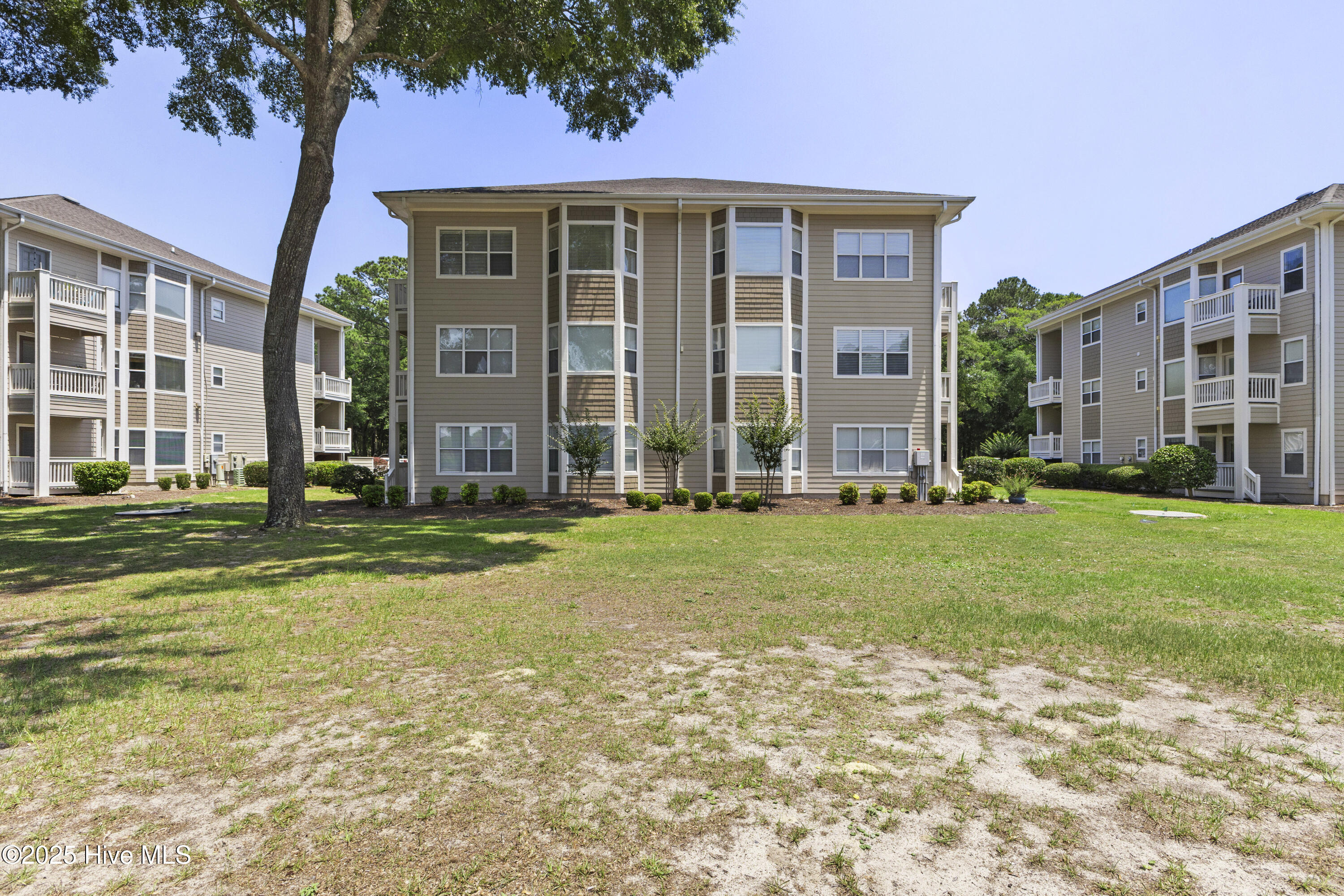 215 Kings Trail, Unit 1105 Sunset Beach, NC 28468 - Photo 34 of 51 457A2221