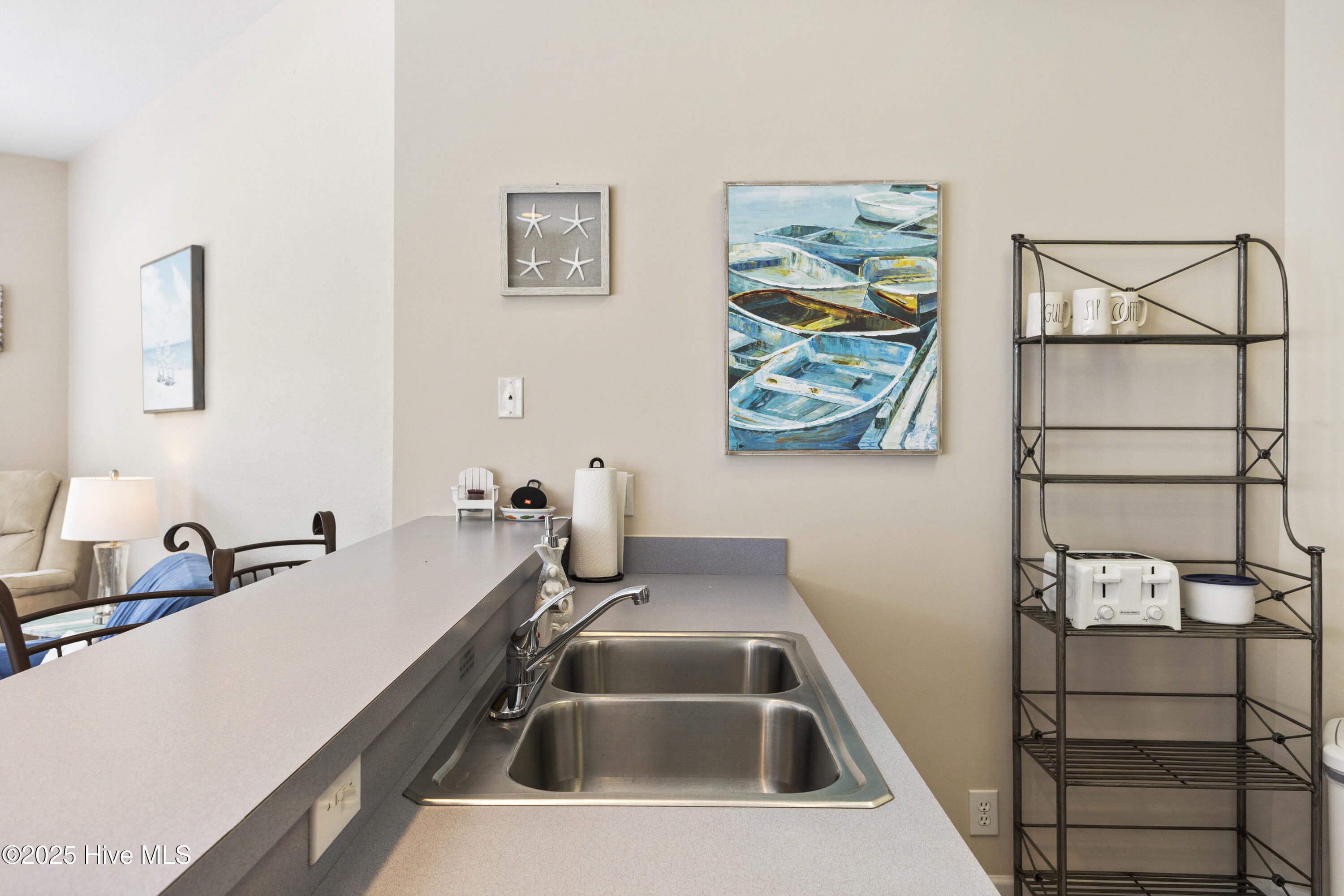 215 Kings Trail, Unit 1105 Sunset Beach, NC 28468 - Photo 8 of 51 457A2157