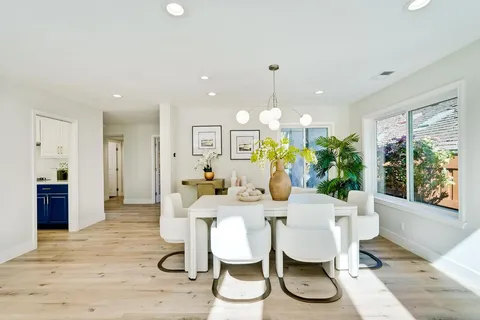 $2,888,888 | 22136 Dean Court, Cupertino, CA 95014