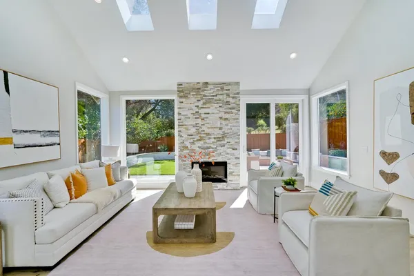 $2,888,888 | 22136 Dean Court, Cupertino, CA 95014