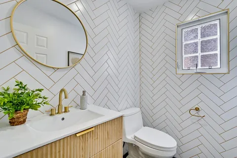 $2,888,888 | 22136 Dean Court, Cupertino, CA 95014