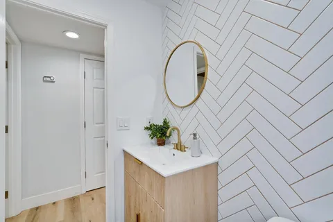 $2,888,888 | 22136 Dean Court, Cupertino, CA 95014