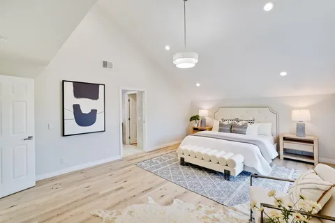 $2,888,888 | 22136 Dean Court, Cupertino, CA 95014