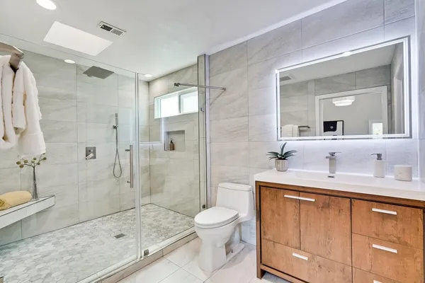 $2,888,888 | 22136 Dean Court, Cupertino, CA 95014