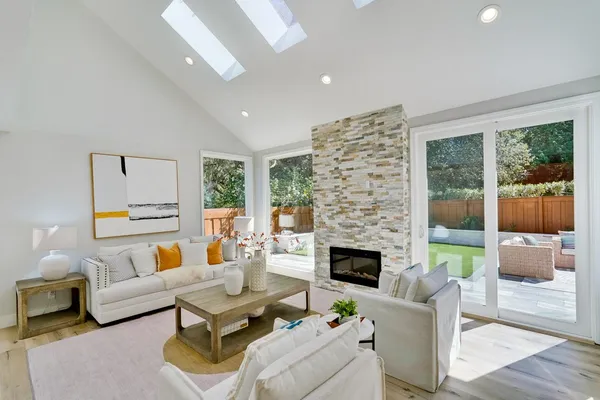 $2,888,888 | 22136 Dean Court, Cupertino, CA 95014